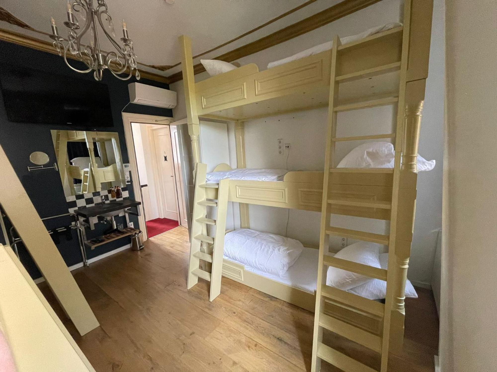 Amsterdam Rembrandt Square City Center Hotel ภายนอก รูปภาพ